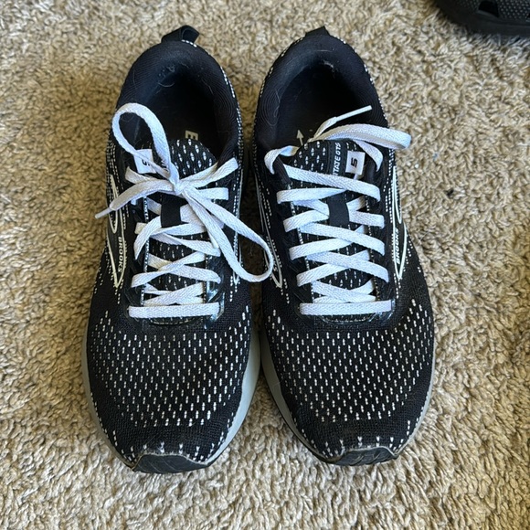 Brooks Guiderail 5 - Picture 1 of 3